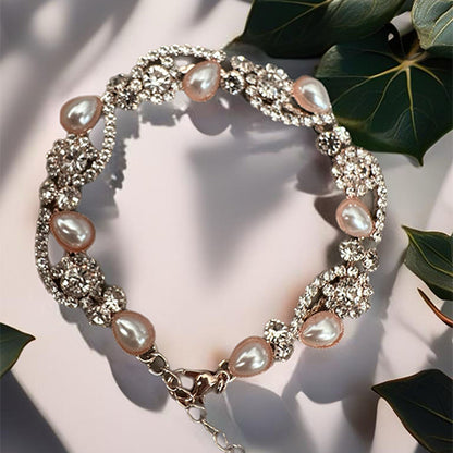 Fashionable Rose Gold bracelet with pearl