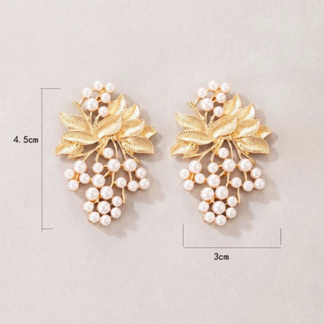 Elegant Faux Pearl Décor leaf Stud Earrings