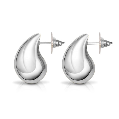 Elegant Silver Teardrop Earrings – Raindrop Shape for a Sophisticated