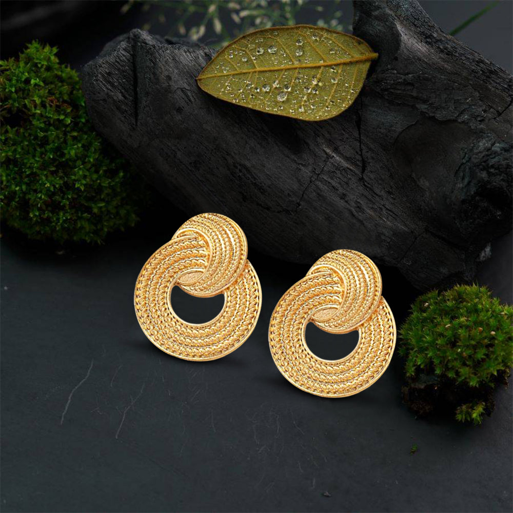 Delicate Twisted lines stripped Pattern High End Earrings